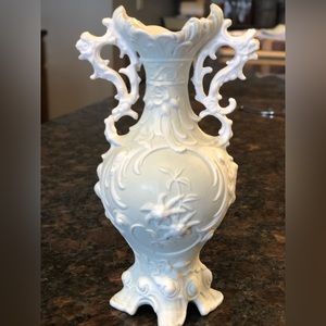 Porcelain vase small